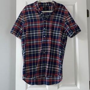 American Eagle men’s short sleeved button down